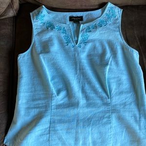 Eddie Bauer light blue vintage top. Size small.